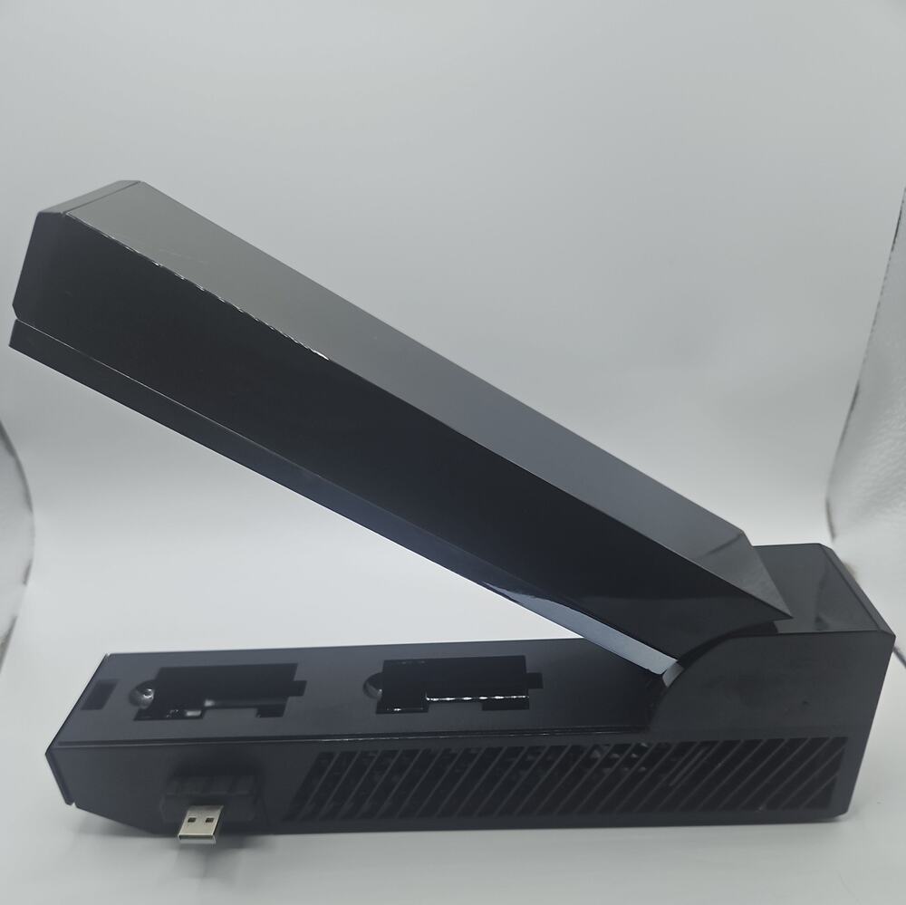 Nyko Xbox 360 Charge Base Charging Docking Station 86118-P37
